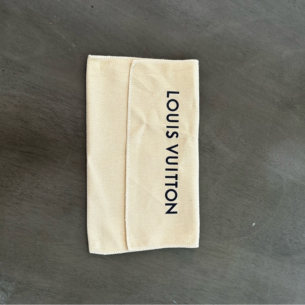 Louis Vuitton Wallet dust bag